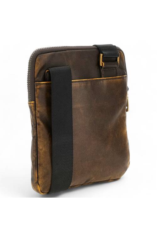 GUESS Bolsa MILANO Hombre Marrón - HMMIVPP4423DKB