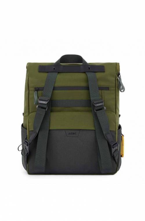 PIQUADRO Backpack Corner 2.0 Unisex green Convertible - CA5855C2O-VE